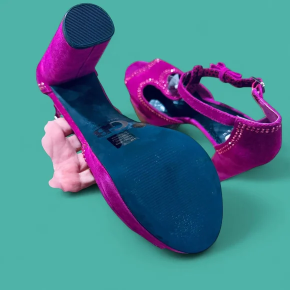 Fuchsia Pink T-Strap Suede Platform Peep-Toe Block Heels Gianni Bini 9 - Picture 6 of 8